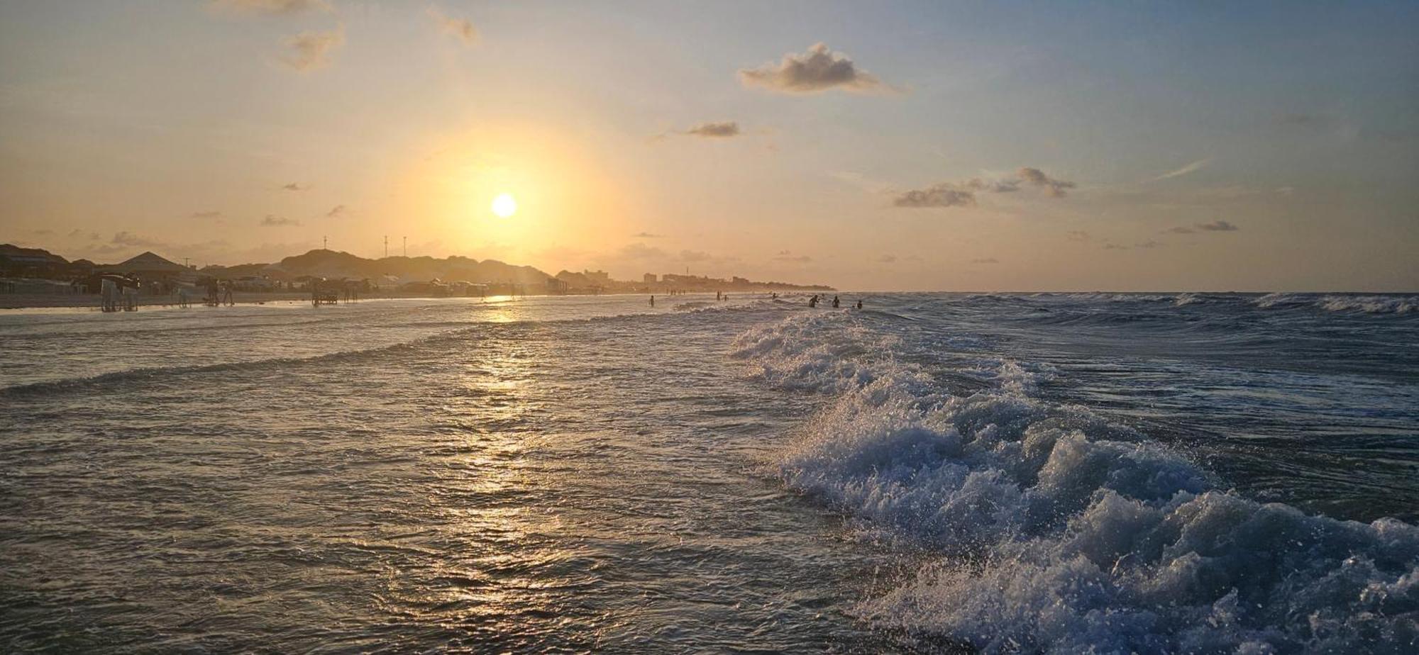 Condomínio aconchegante à 3 min. da praia Salinópolis Exterior foto